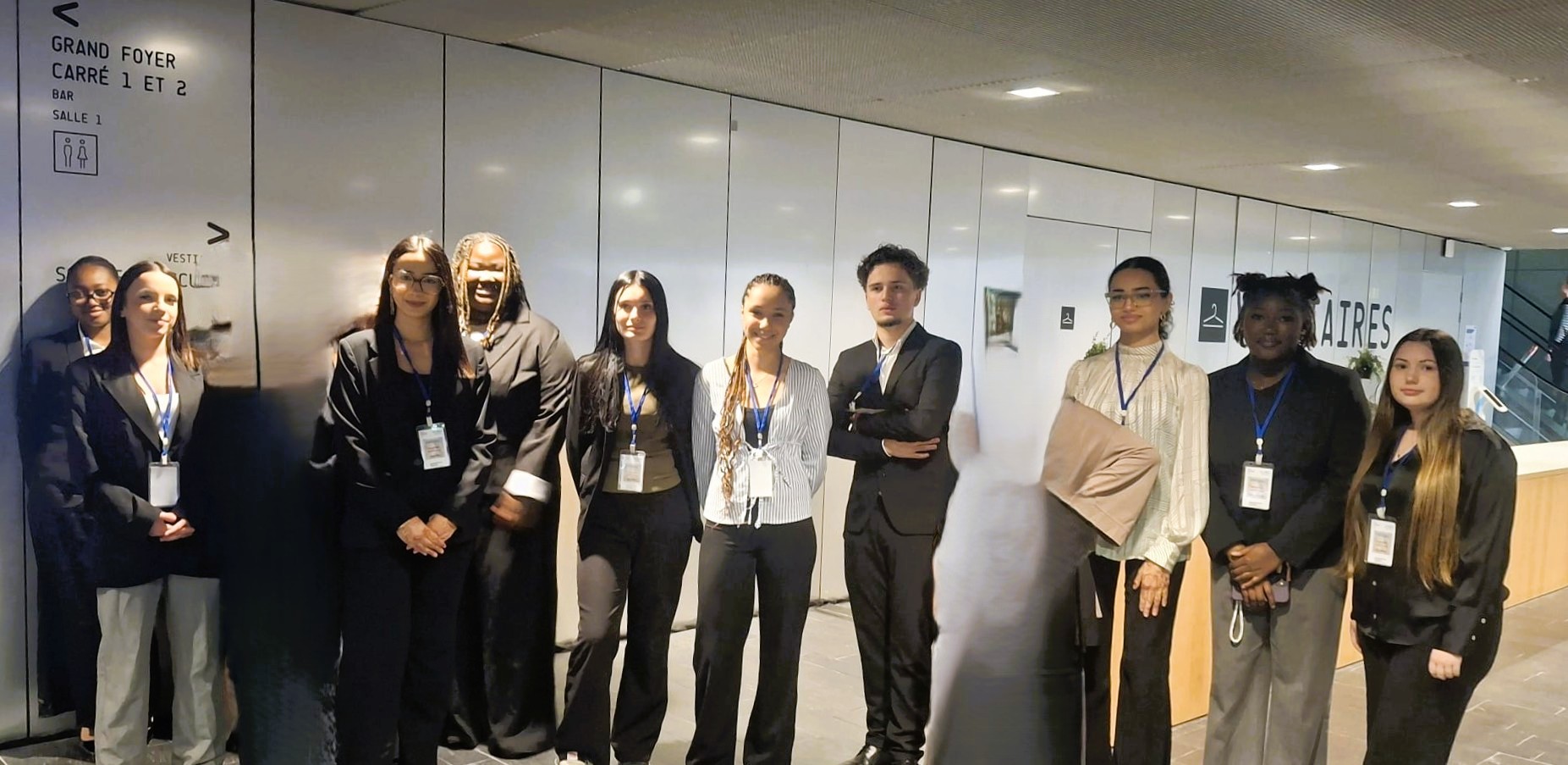 Nos élèves de Bac Pro Métiers de l’Accueil- tourisme et événementiel en action sur Carmen !